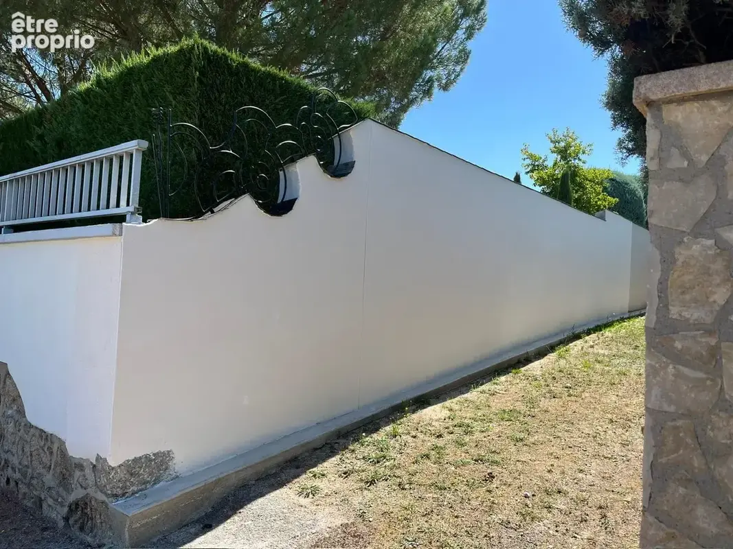 Propriété avec Entrepôt et terrain constructible - photo 11
