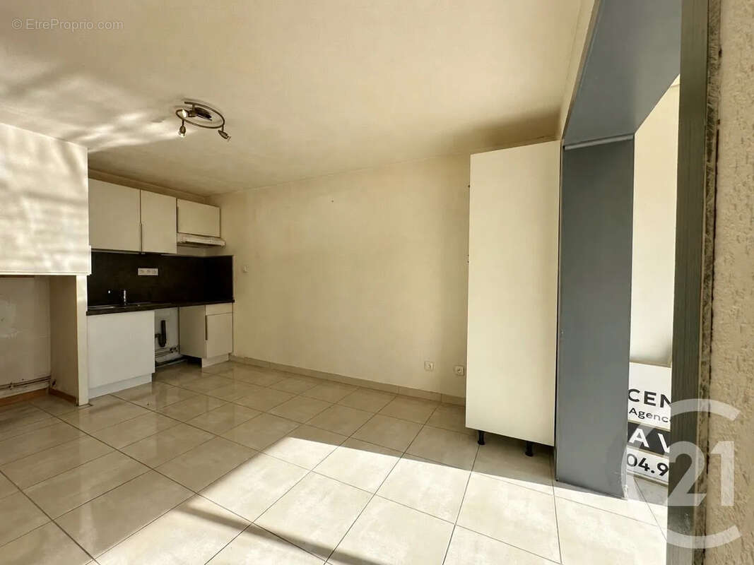 Appartement à SIX-FOURS-LES-PLAGES