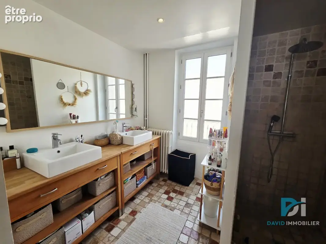 Montblanc : belle vigneronne de 240 m2 avec terrasse - photo 8