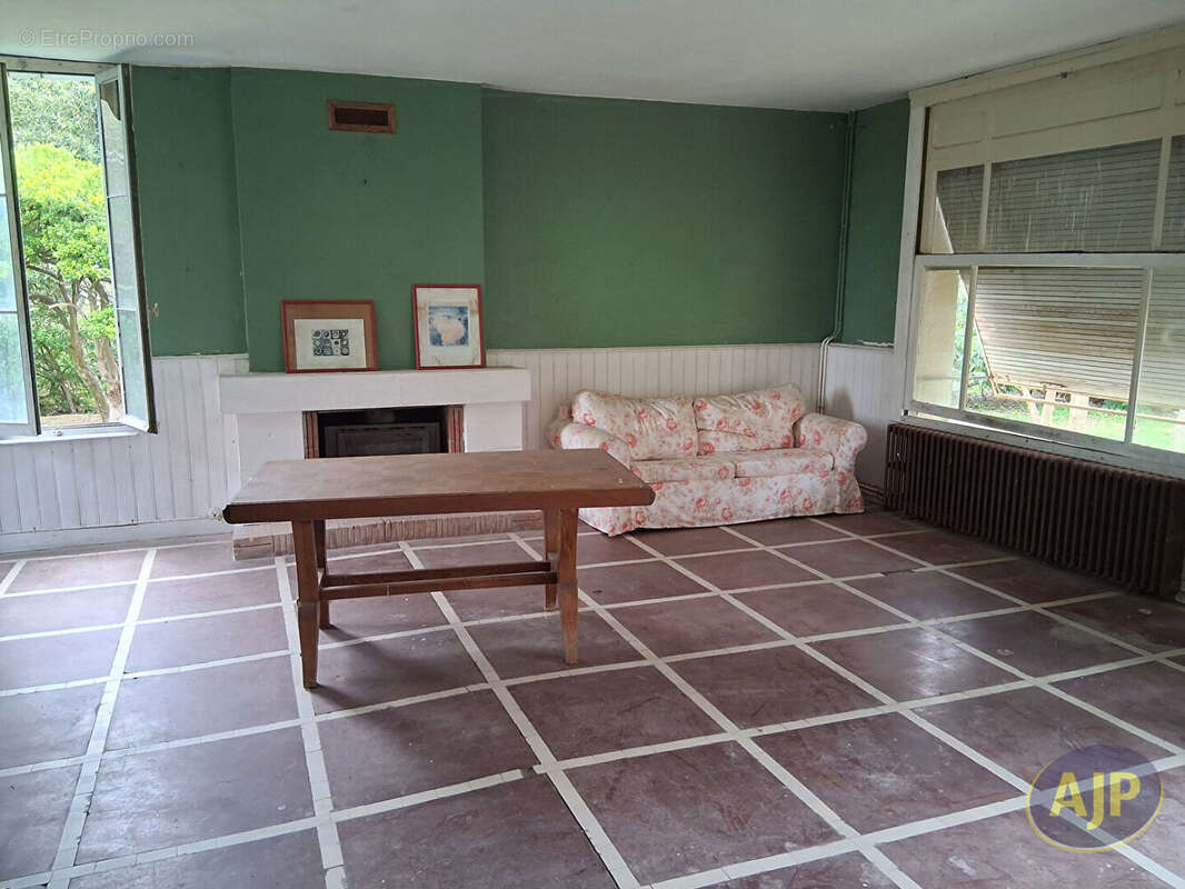 Appartement à PAUILLAC