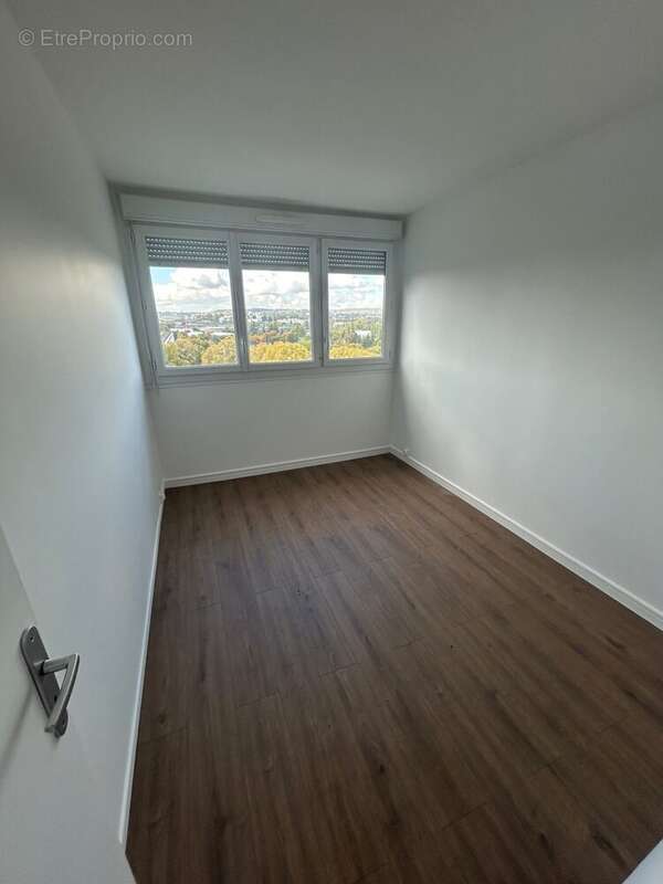 Appartement à SARCELLES
