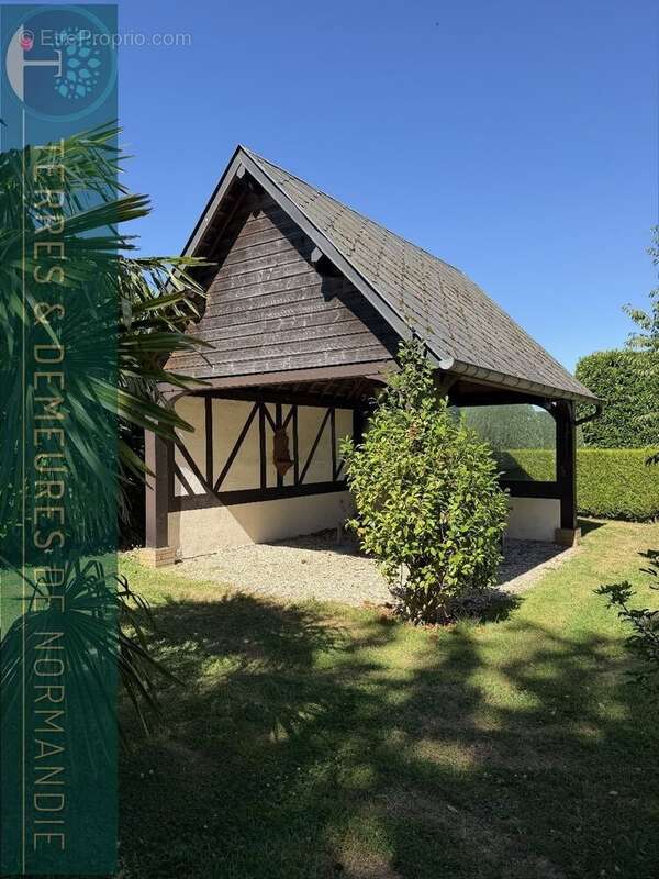 Propriété Normande Familiale Aux Volumes Généreux - photo 10