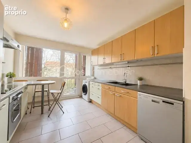 Appartement lumineux avec 2 balcons - photo 7