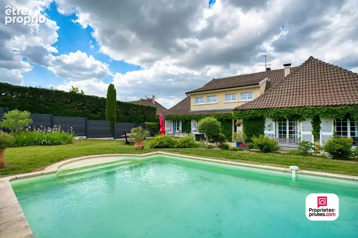 Maison familiale de 232 m² habitables + sous sol complet - Communay - photo 17