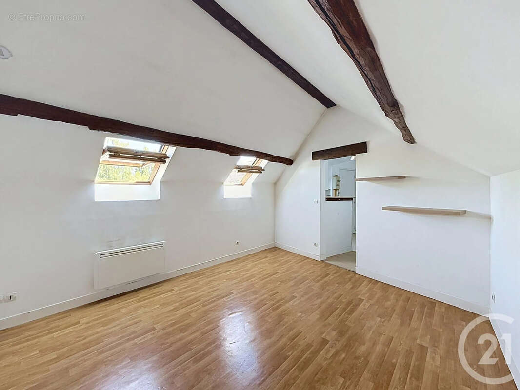 Appartement à FONTAINEBLEAU