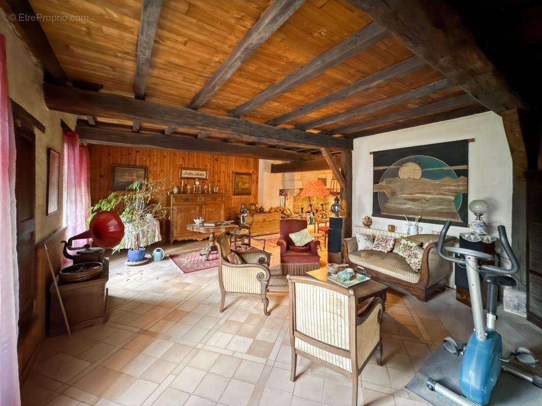 Maison à SAINT-JEAN-D'ATAUX