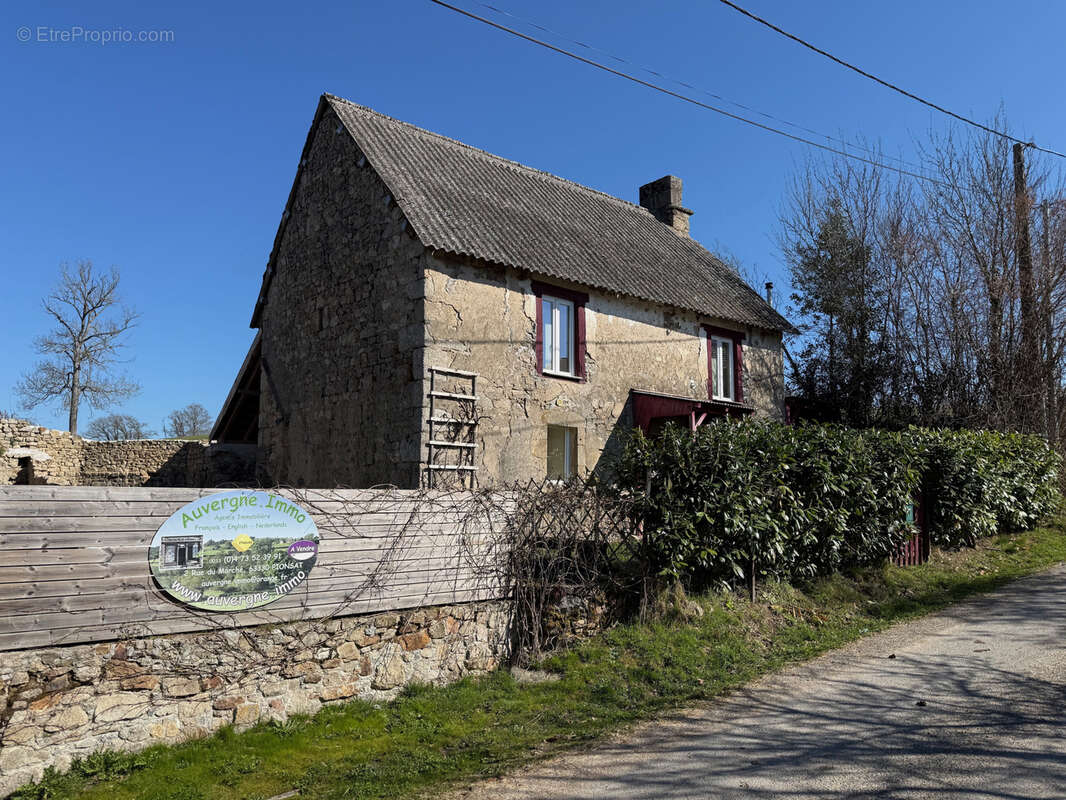 Maison à CHARENSAT