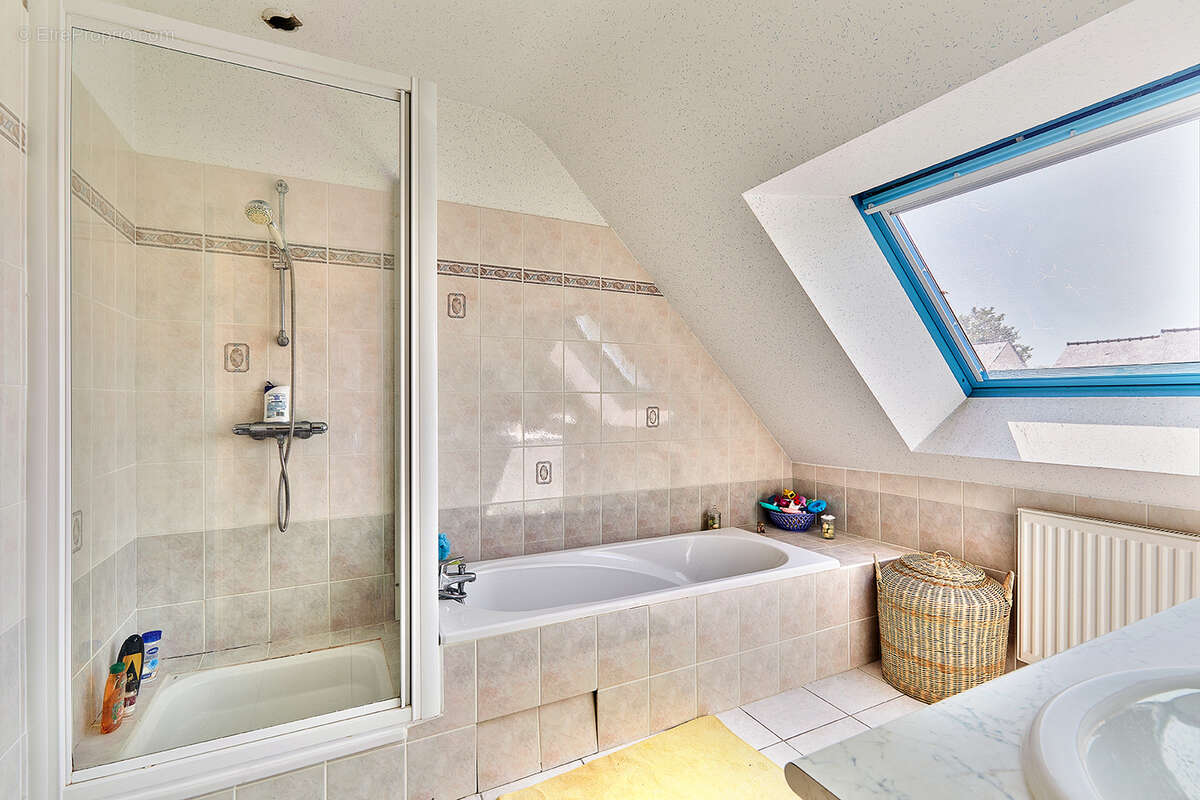 Maison Chantepie 7 pièce(s) 150 m² habitables pour 165m² au sol - photo 11