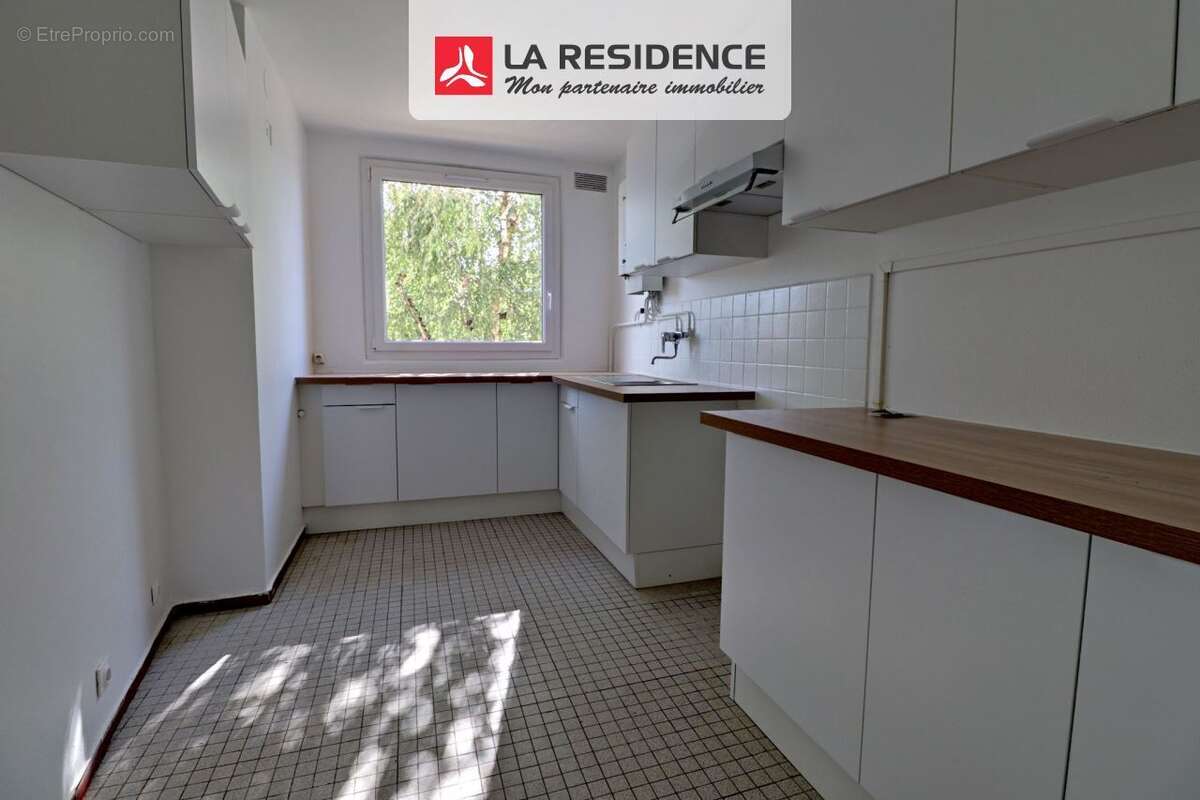 Appartement 70 m² à Maurecourt  - photo 5