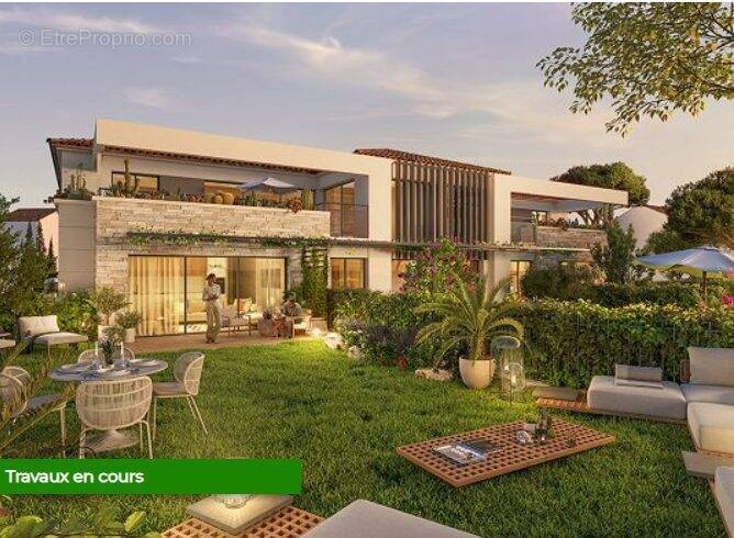 Appartement à SIX-FOURS-LES-PLAGES