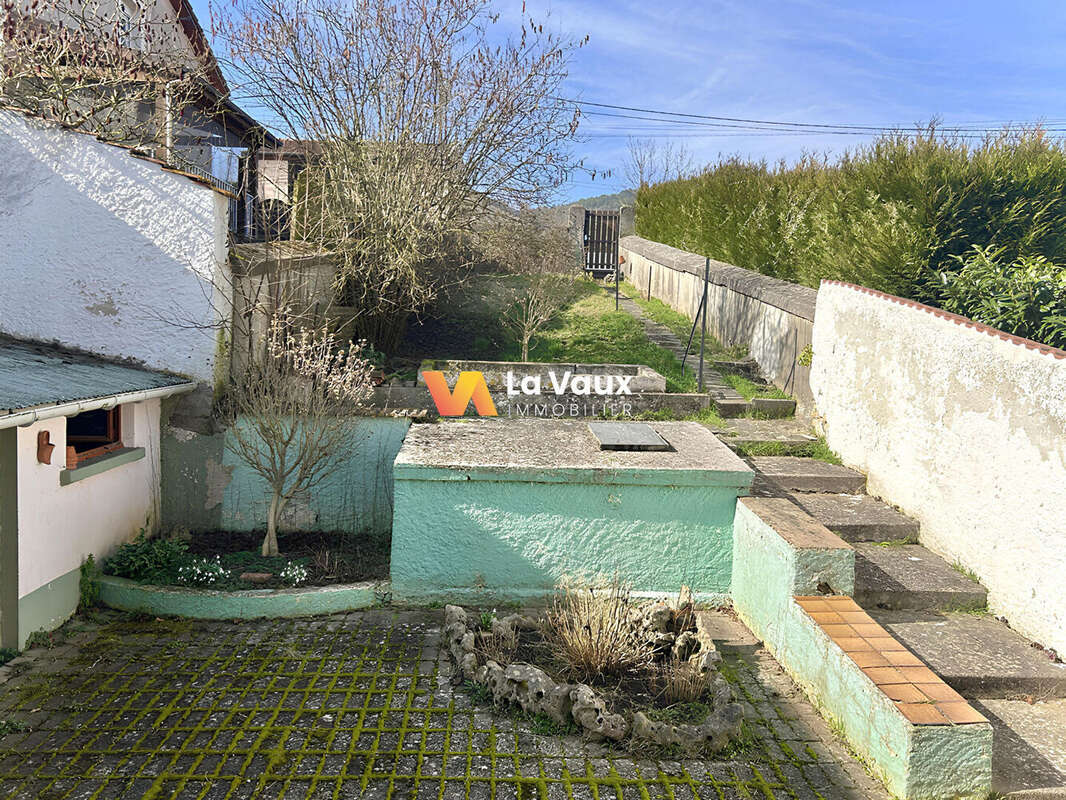 Maison à BAINVILLE-SUR-MADON