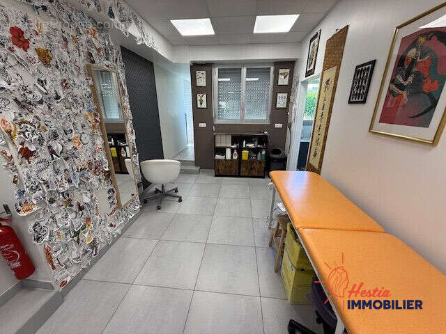 Reims -- secteur george clemenceau -- murs commerciaux 55 m² - photo 4