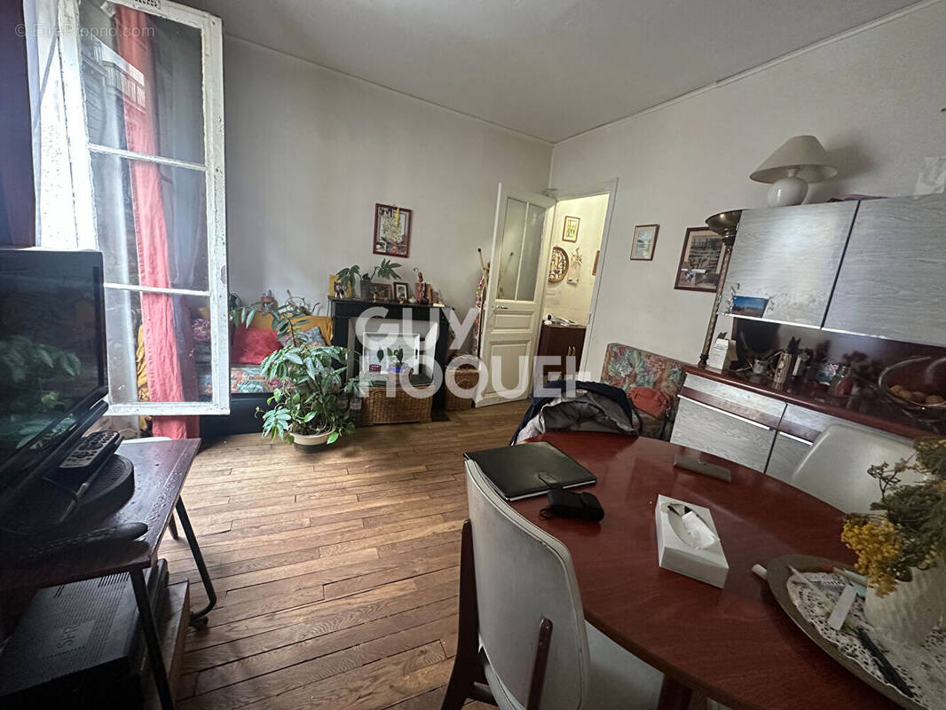 Appartement à PARIS-12E