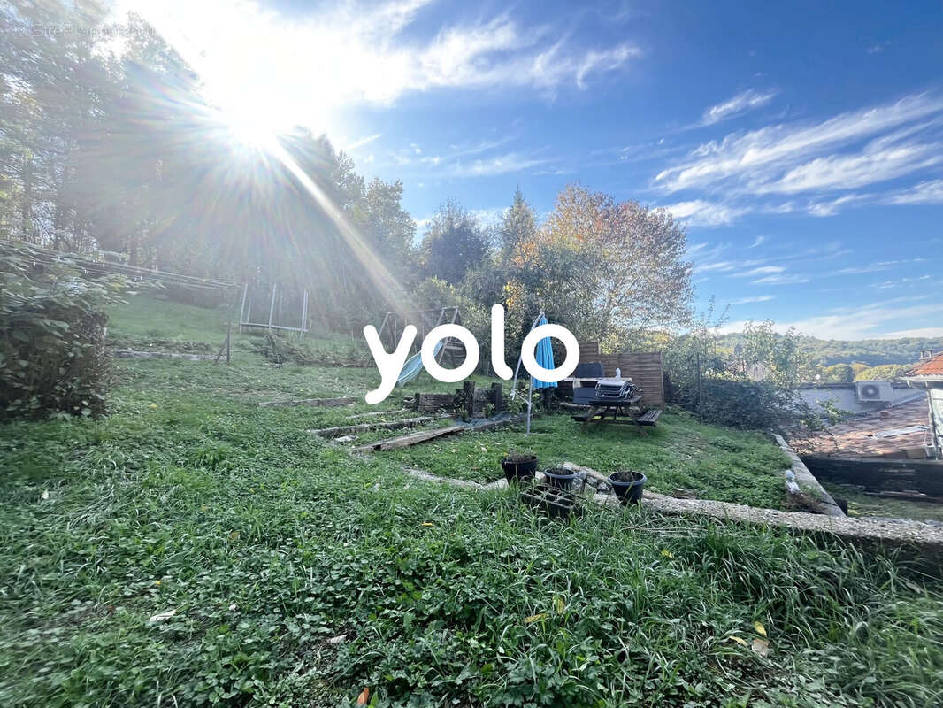 Maison à BLIS-ET-BORN