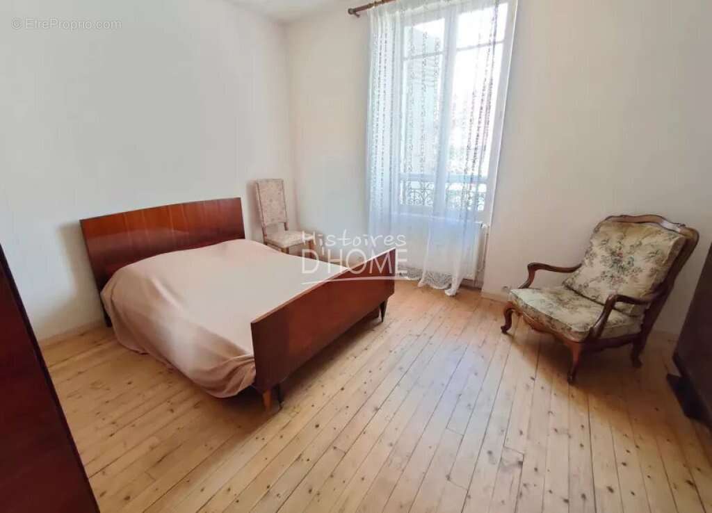 Maison à BERNAY-VILBERT