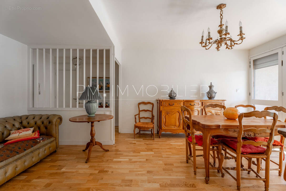 Appartement 82 m² à Marseille-2e  - photo 4
