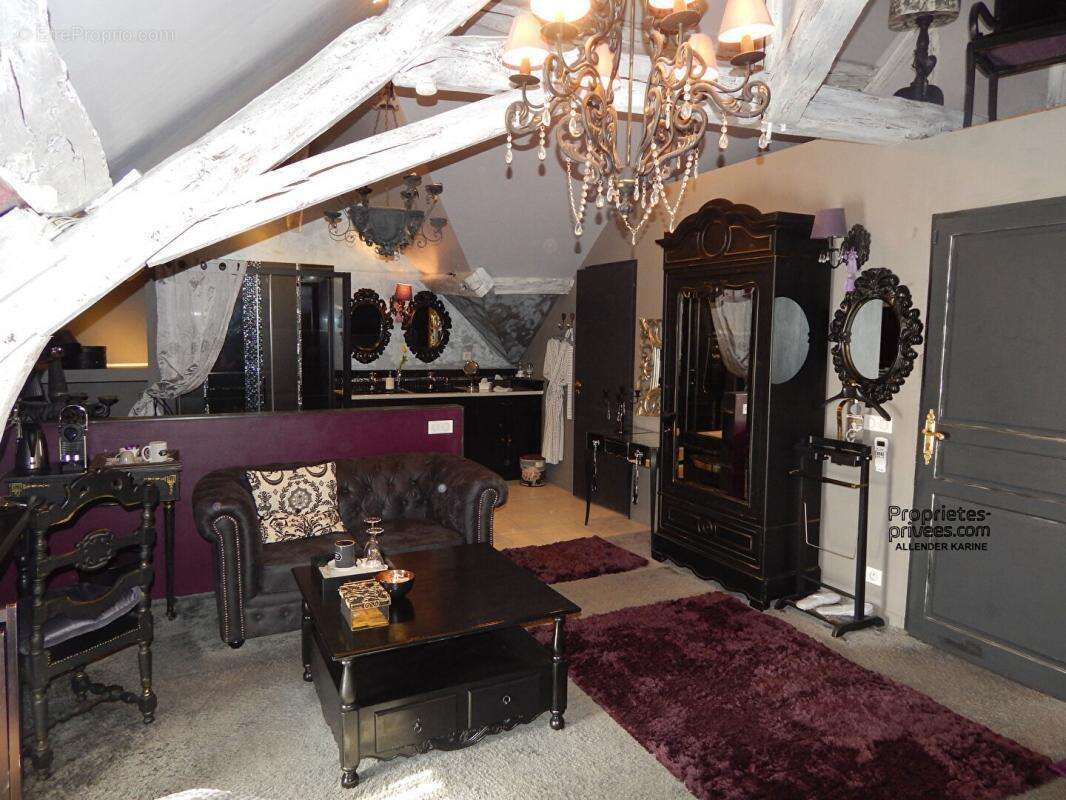 Maison à BAZOCHES-SUR-LE-BETZ