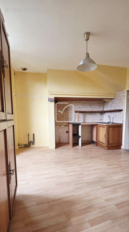 Maison à AYEN