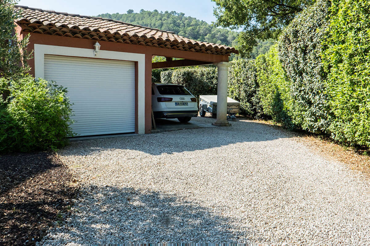 NEOULES Maison 5 pièces avec piscine et studio indépendant au calme absolu - photo 7