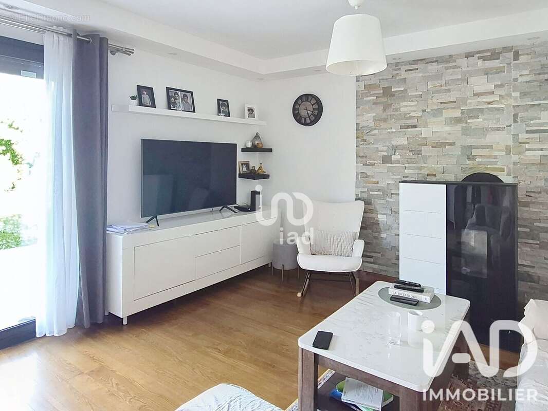Maison 157 m² à Hebecourt  - photo 2