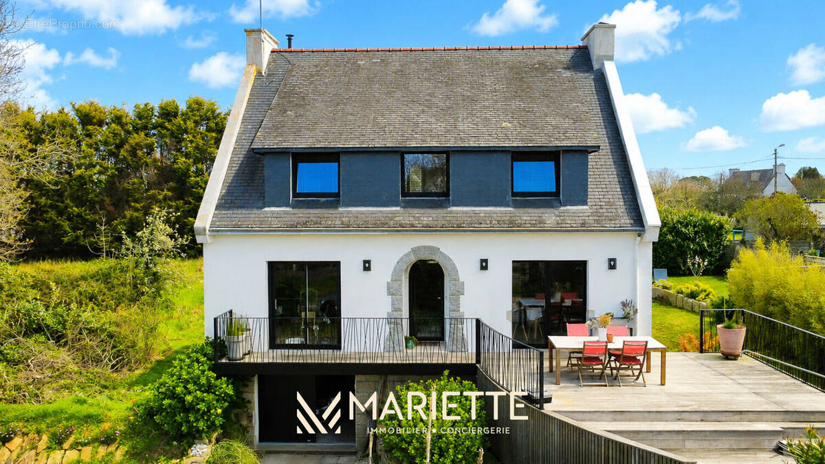 Maison à NEVEZ
