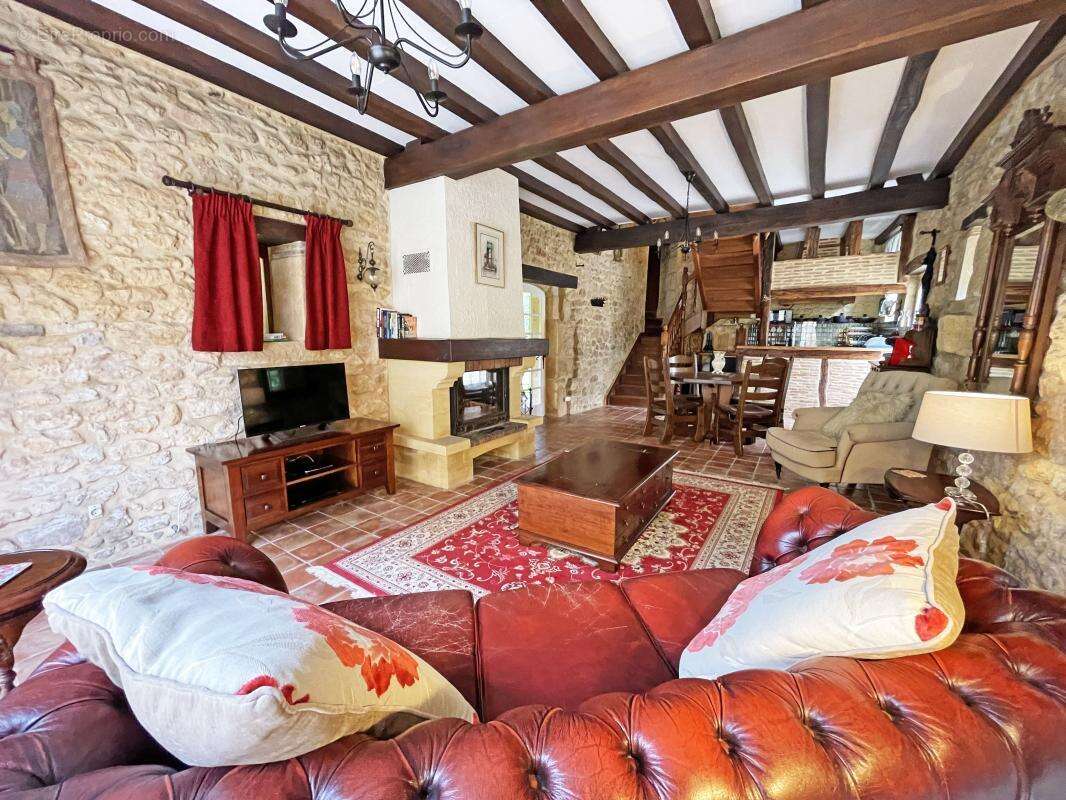 Maison à CAMPAGNE