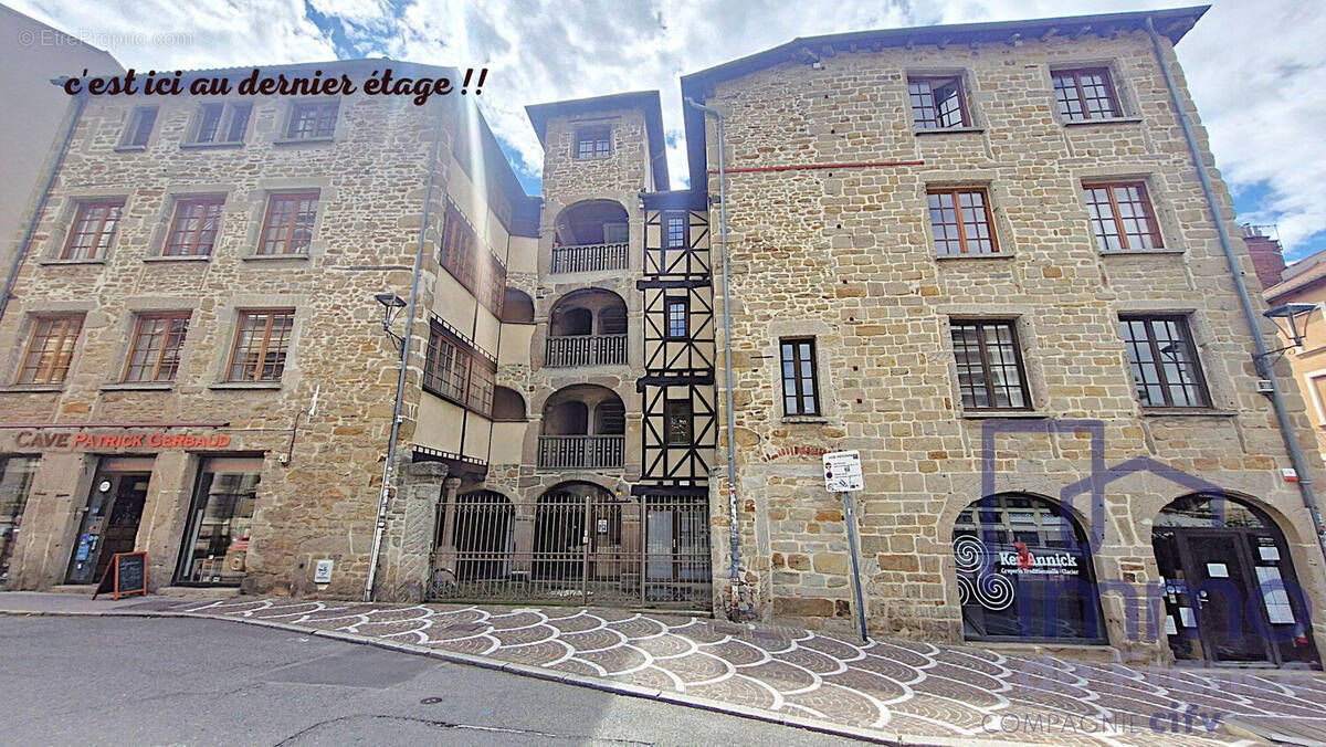 IMMEUBLE SECURISE - Appartement à SAINT-ETIENNE