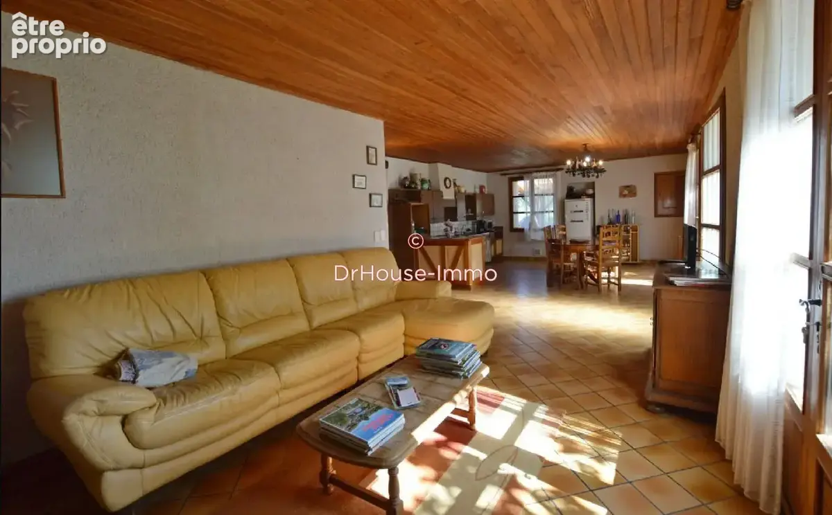 Maison 9 pièces 219 m² à vendre à Duras (47120) - photo 7