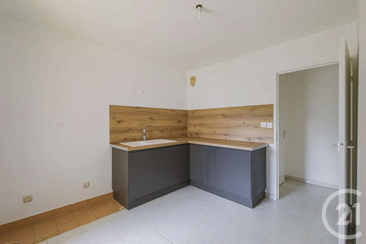 Appartement 71 m² à Grenoble  - photo 9