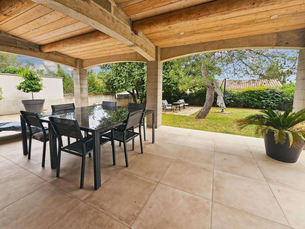 À Vendre à Uzès - Maison de 90m² sur terrain piscinable - photo 11