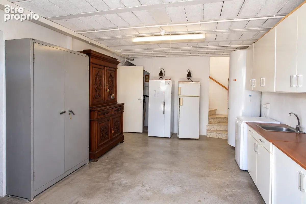 Maison de campagne avec 2 logements, piscine et jardin - photo 17
