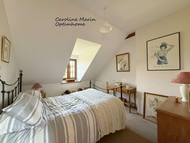 Maison à CHAMPFREMONT