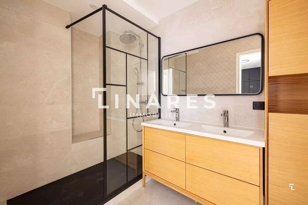 MY CADENELLE - Appartement T4/5 de 168m2 + Terrasses 35m2 - Résidence sécurisée avec piscine -13008 - photo 7