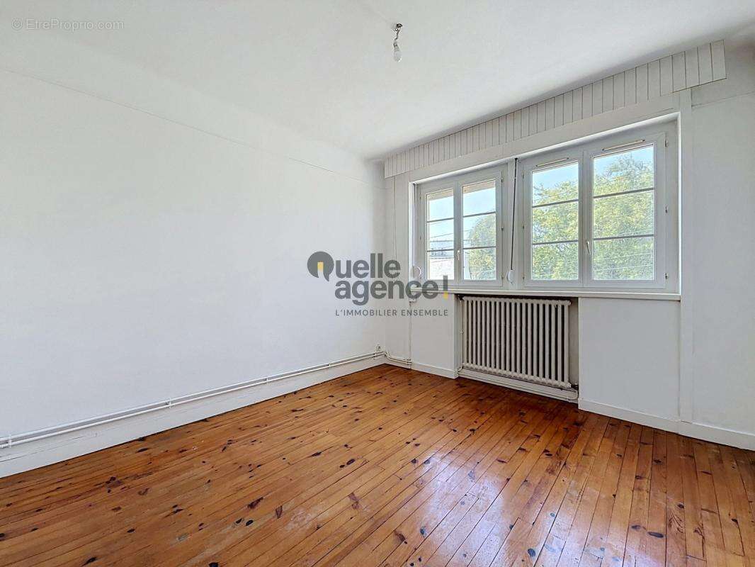 Appartement de caractère de 117 m² avec jardin privatif, garage/box et cave – Quartier Saint-Marc - photo 10