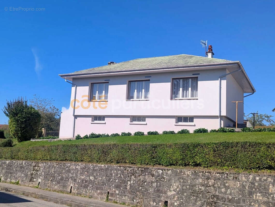 Maison à BAINS-LES-BAINS