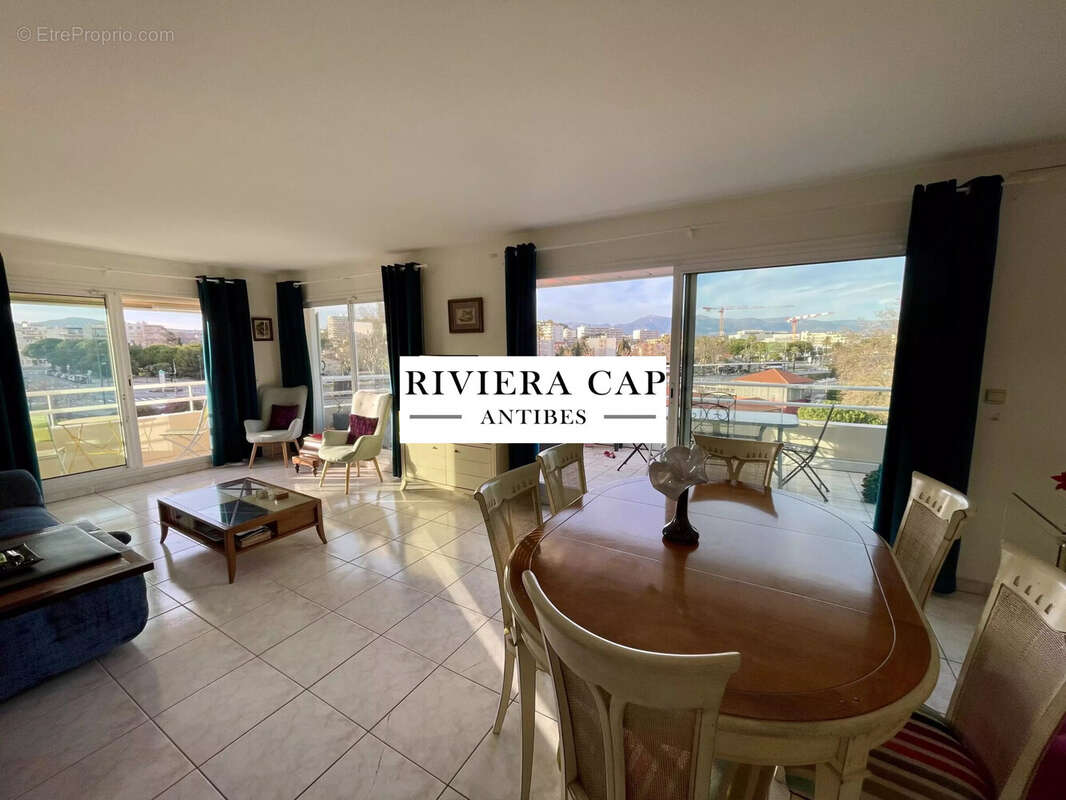Appartement 79 m² à Antibes  - photo 2