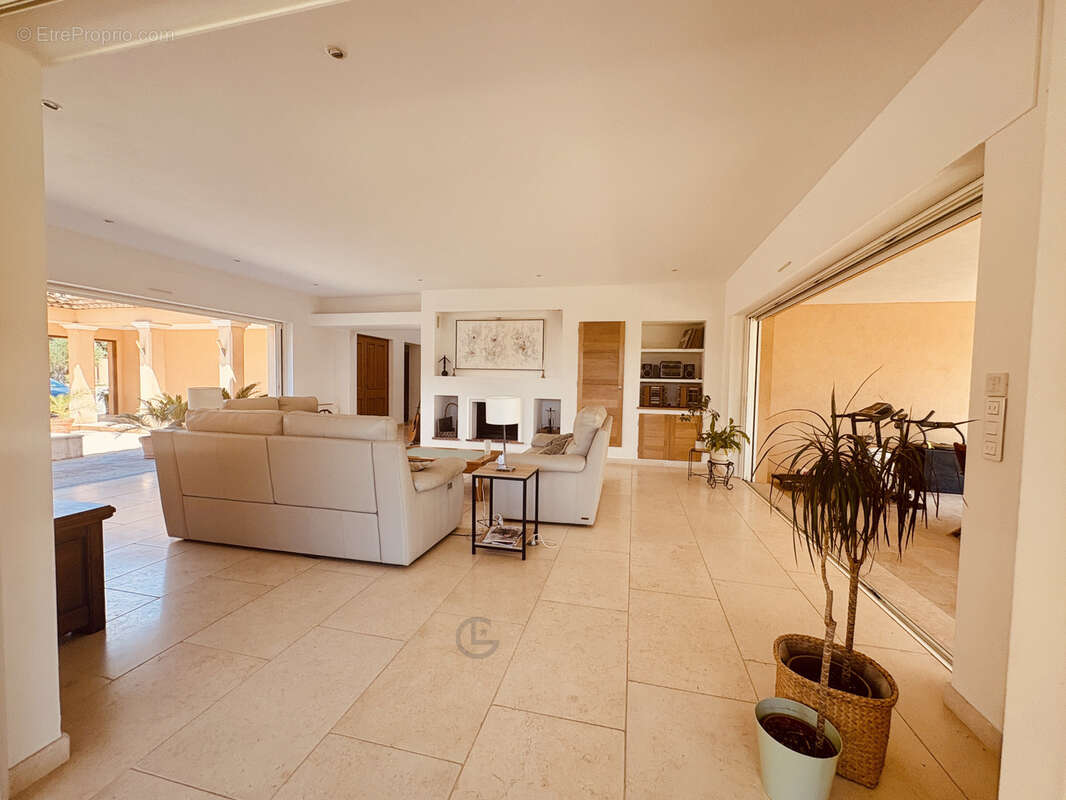 Maison à SAINTE-MAXIME