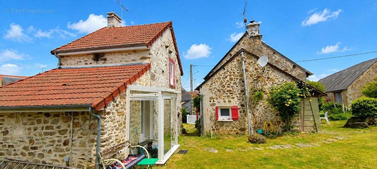 Photo 2 - Maison à SAINT-VAURY
