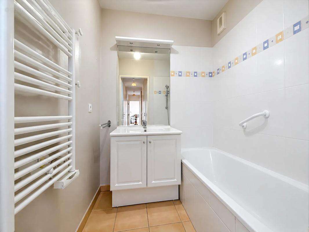 Appartement de 5 pièces de 95 m² à Osny - photo 10