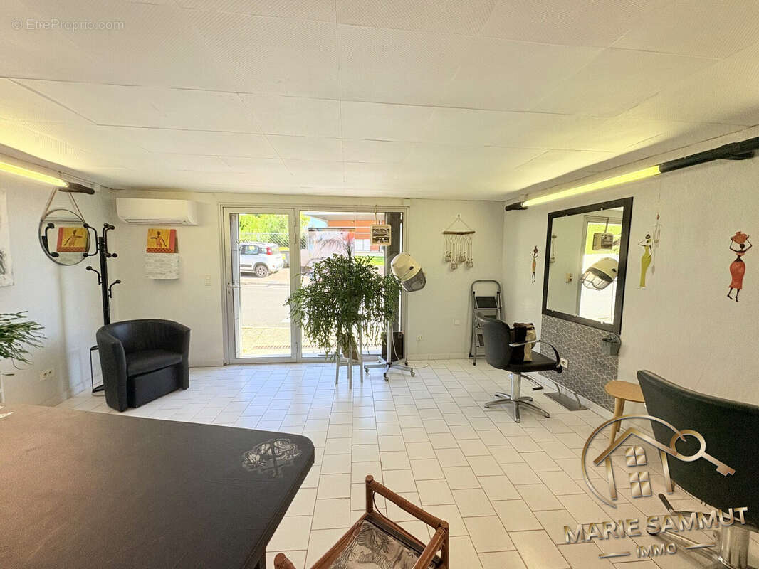 Autre à SAINT-AUNES