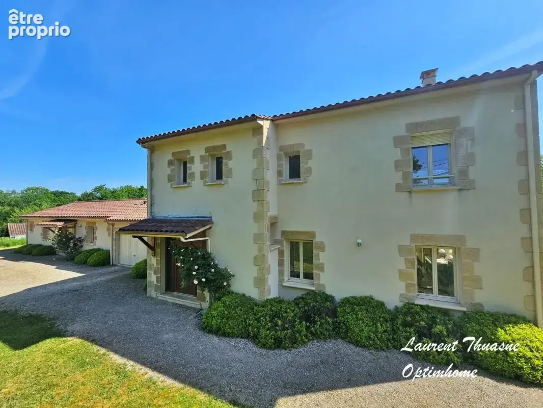 Maison 7 pièces 6 chambres avec deux gîtes au calme - photo 2