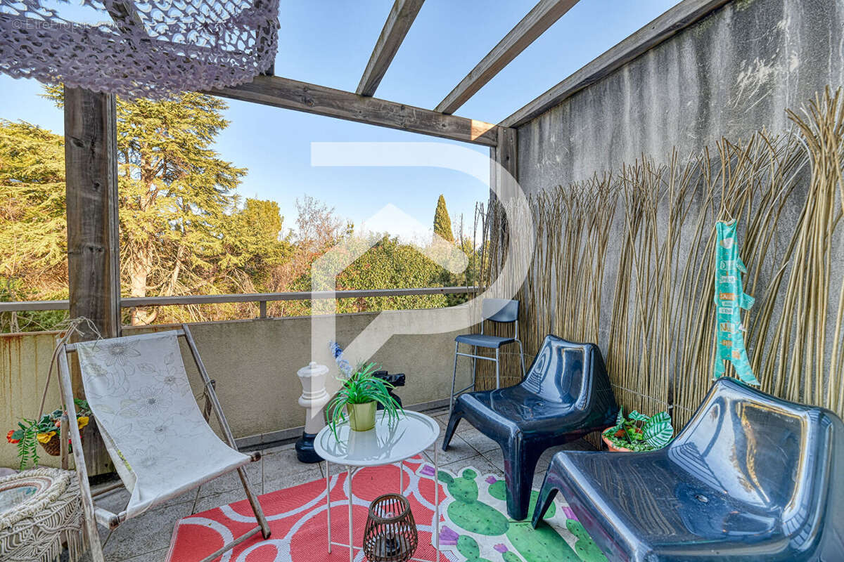 Appartement à NIMES