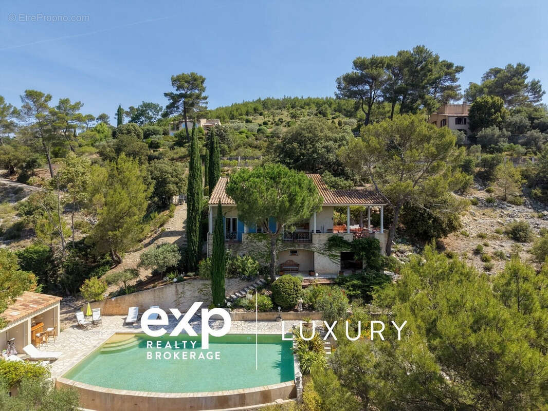 Maison à ESPARRON-DE-VERDON