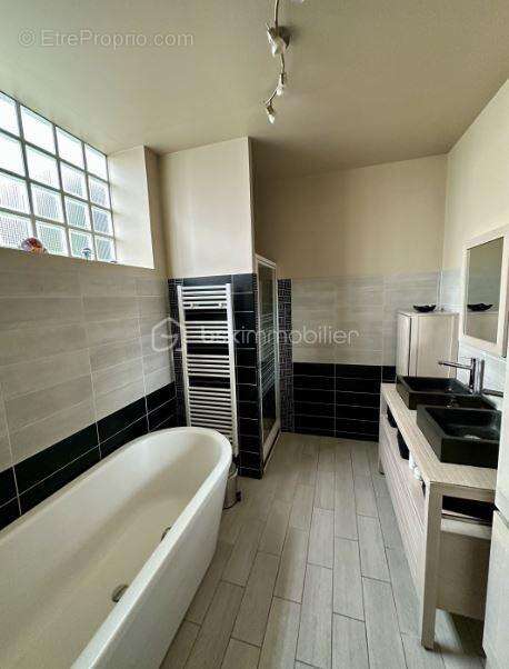 Maison à ROMAINVILLE