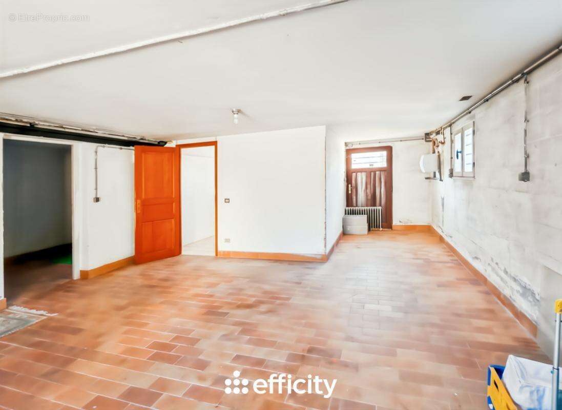 Maison à EMERAINVILLE