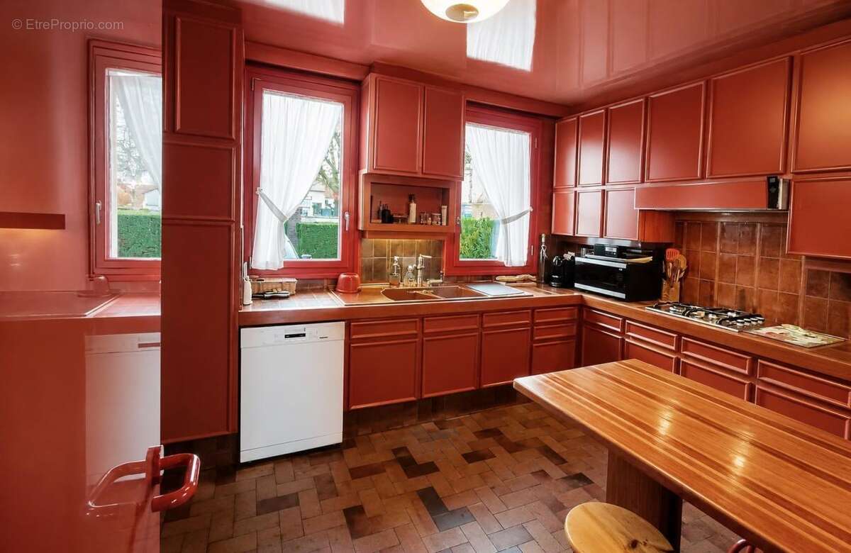 Maison à NEUILLY-PLAISANCE