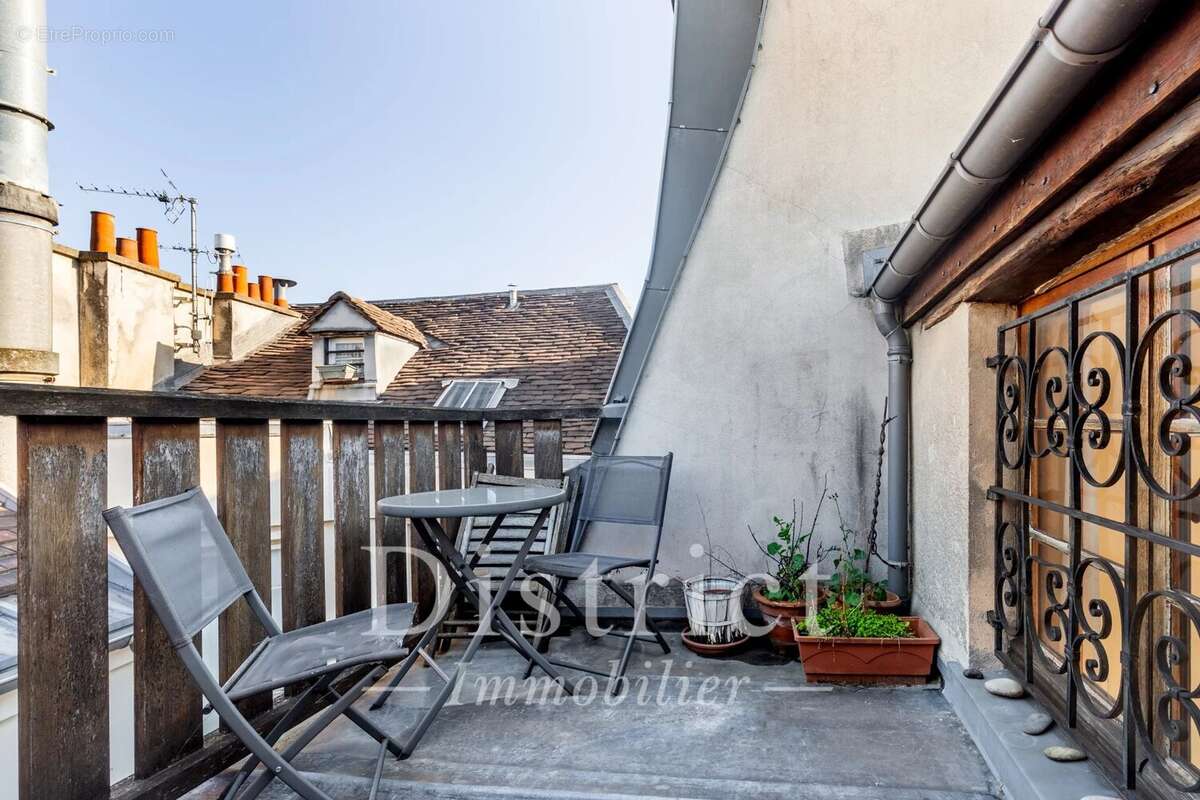 Appartement à PARIS-5E