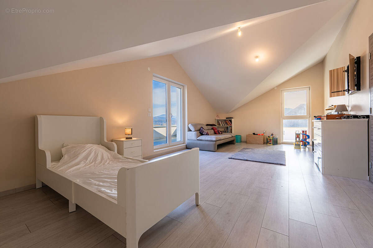 Maison à LE BOURGET-DU-LAC