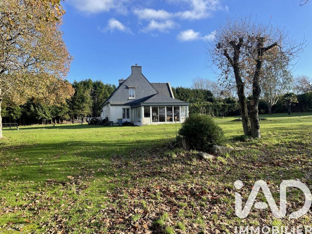 Photo 1 - Maison à TREDREZ-LOCQUEMEAU
