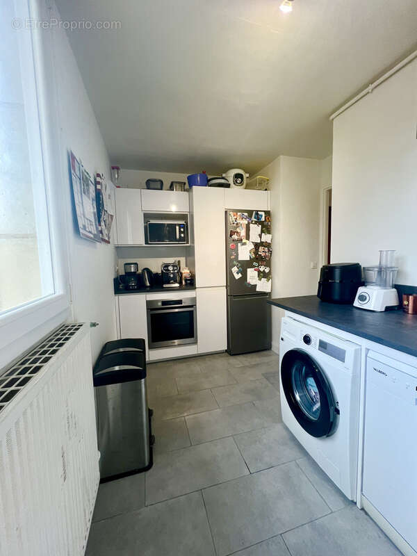 Appartement à NEAUPHLE-LE-CHATEAU